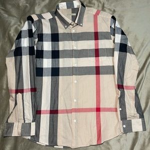 Men’s lightweight Burberry shirt
